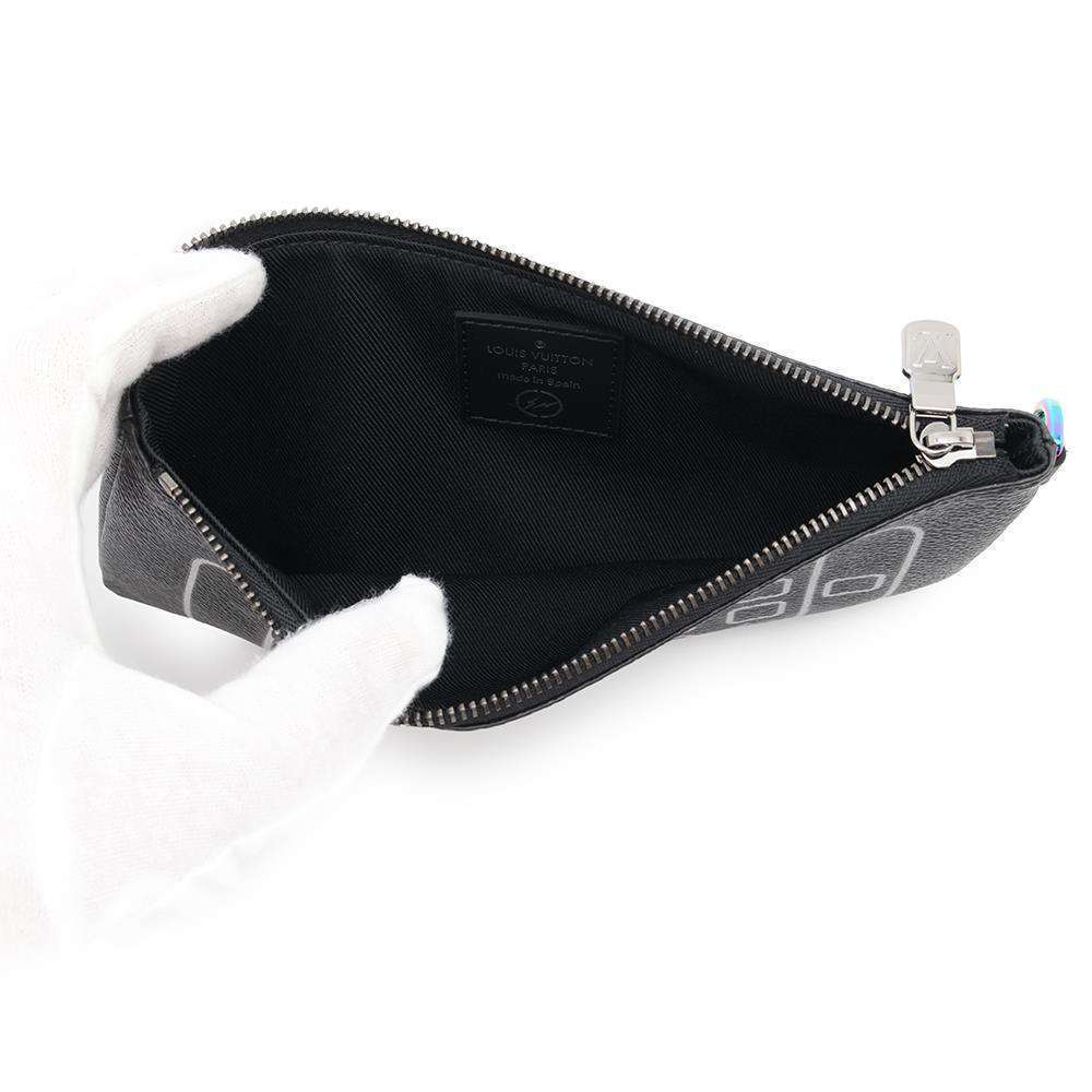 Louis Vuitton Monogram Eclipse Flash Iphone Pouch… - image 4